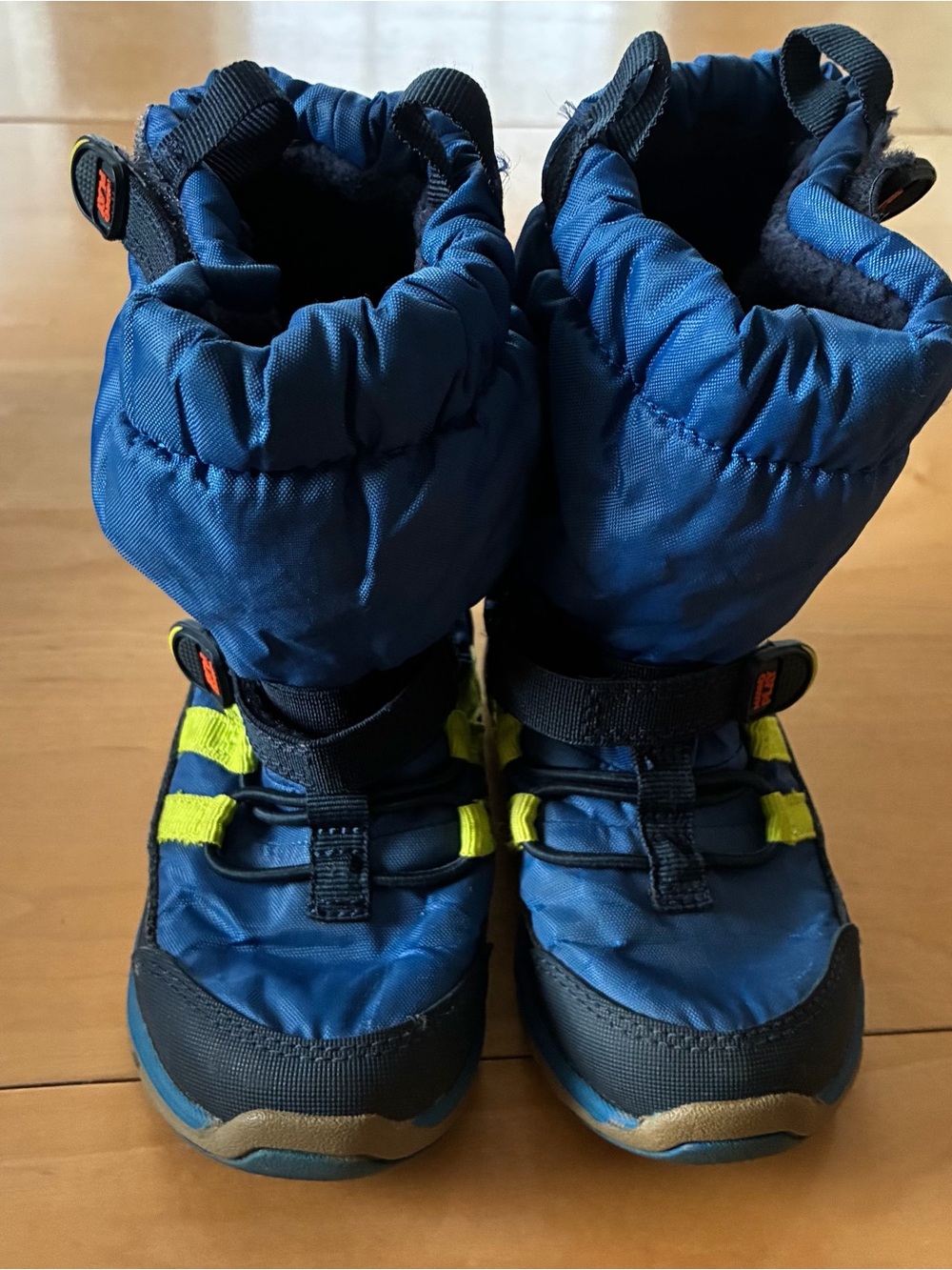 Stride Rite winter boots size 7.5 toddler